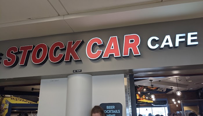 stock-car-cafe