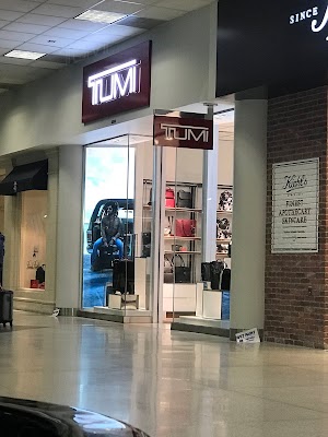 tumi